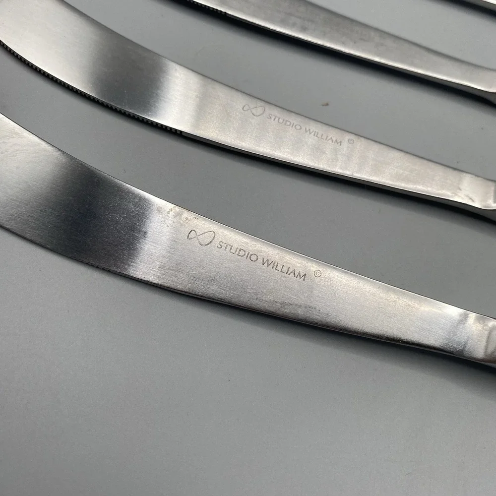 Studio William Stainless LARCH SATIN 5pcs DINNER KniveS 9.25in Flatware